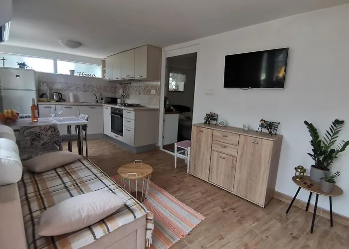 Maja Apartmán *